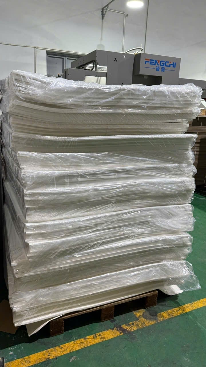 EVA nguyên sinh có cấu trúc ổn định, độ đồng đều cao và ít tạp chất