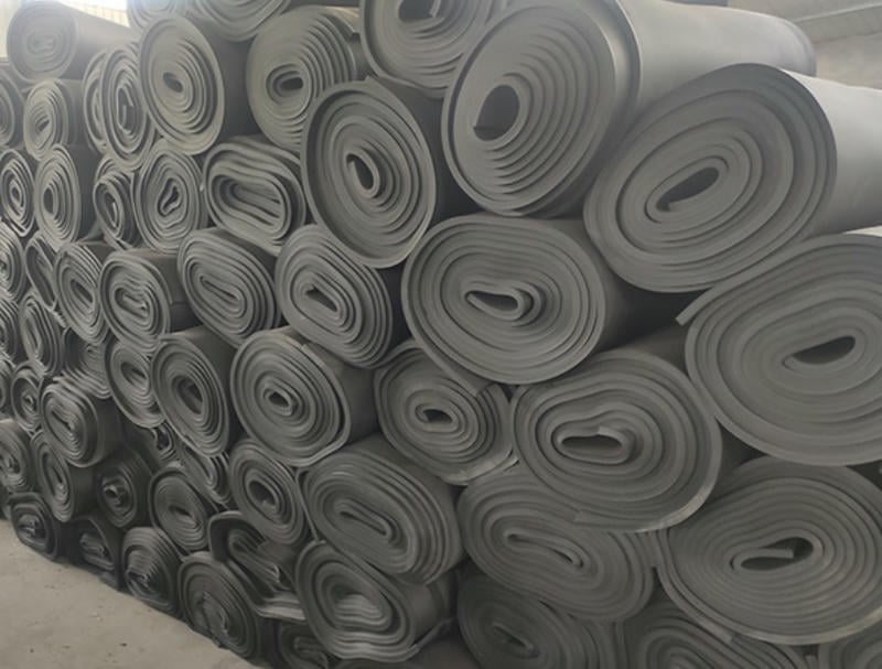 Giá phụ thuộc vào hạt EVA nguyên sinh, độ dày, màu sắc, độ cứng, kích thước