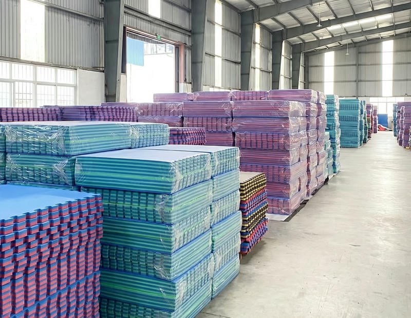 Thảm Xốp Ghép Trản Sàn Âu Lạc