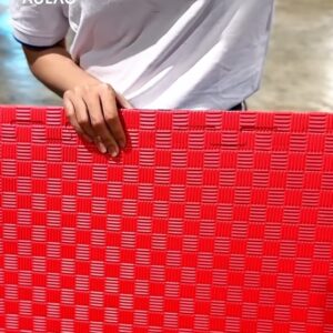 Thảm Xốp 1mx1mx2cm Đỏ - Xanh Dương 2 Mặt Họa Tiết CaroThảm Thể Thao 1mx1mx2cm Bề Mặt Caro Kẻ Chống Trượt 3