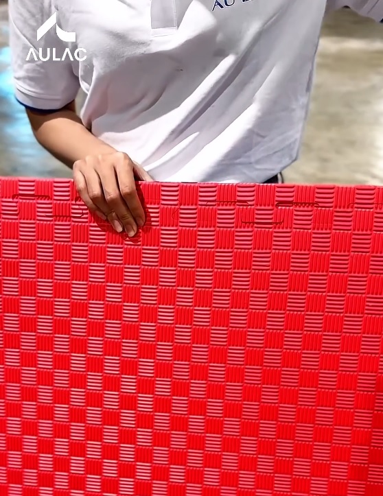 Thảm Thể Thao 1mx1mx2cm Bề Mặt Caro Kẻ Chống Trượt 3